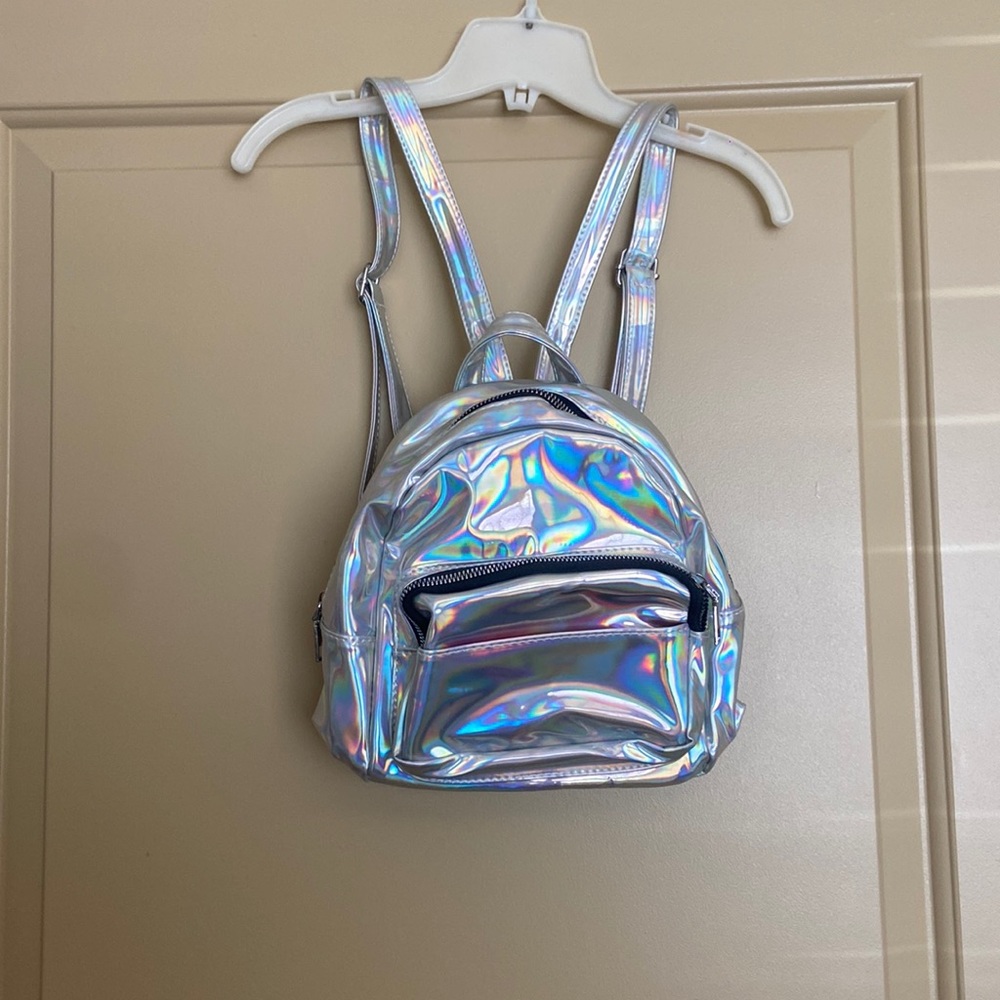 Holographic backpack